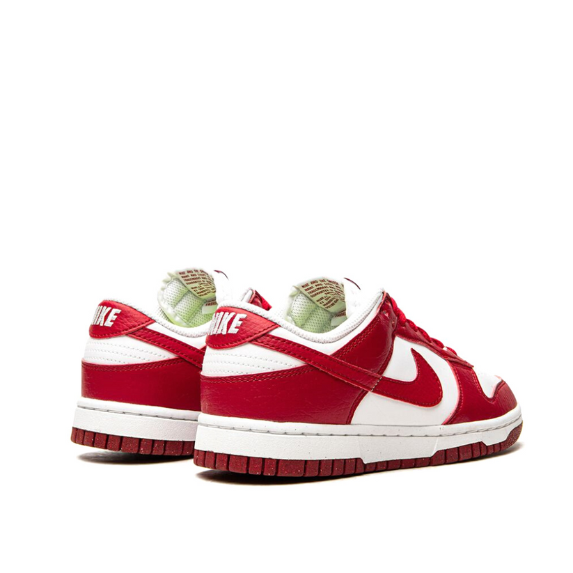Nike Dunks Low 'University Red'