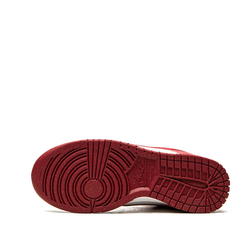 Nike Dunks Low 'University Red'